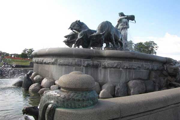 动物喷泉雕塑1
